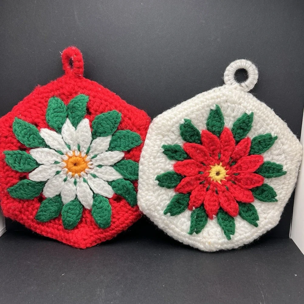 Vintage 2 Crochet Christmas Poinsettia Flower Hot‎ Pad, Holder Or Holiday Decor